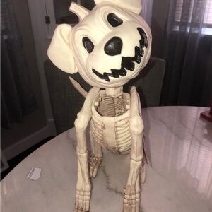 🖤 Halloween Skeleton Dog Figurine in Off-White with Black Accents